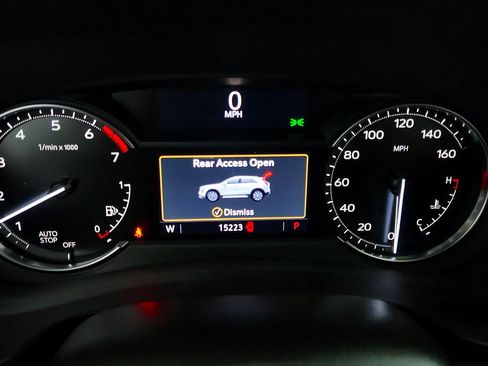 Certified 2023 Cadillac XT4 Luxury w/ Cold Weather Package FWD image 20