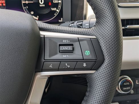 New 2025 Mitsubishi Outlander SEL image 28