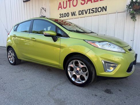 Used 2013 Ford Fiesta Titanium FWD image 1