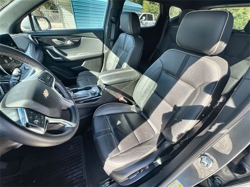 Certified 2025 Chevrolet Blazer Premier w/ Driver Confidence II Package image 18