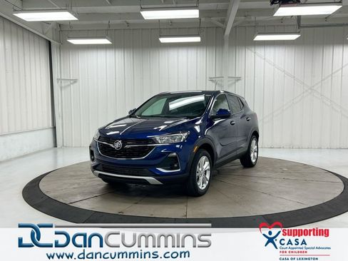 Used 2023 Buick Encore GX Preferred w/ Cold Weather Comfort Package AWD/4WD image 1