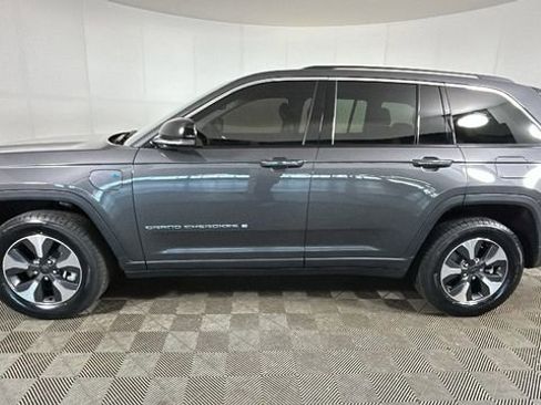 Used 2022 Jeep Grand Cherokee Limited 4xe AWD/4WD image 6