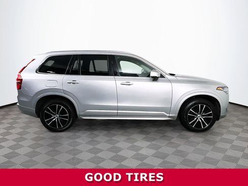 Used 2020 Volvo XC90 T6 Momentum image 32