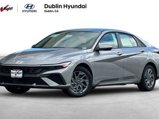 Used 2026 Hyundai Elantra Hybrid FWD 360° Tour