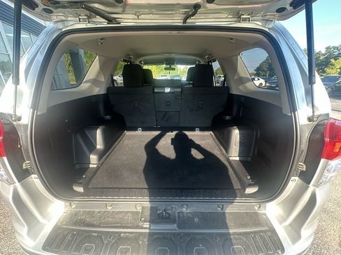 Used 2013 Toyota 4Runner SR5 image 14