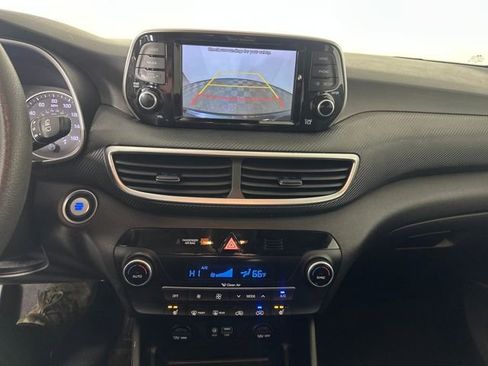 Used 2019 Hyundai Tucson SEL image 22