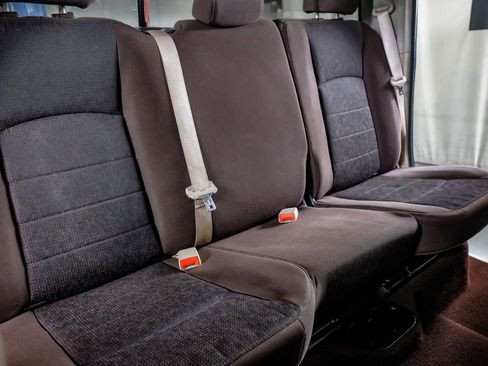 Used 2013 RAM 1500 Big Horn image 30