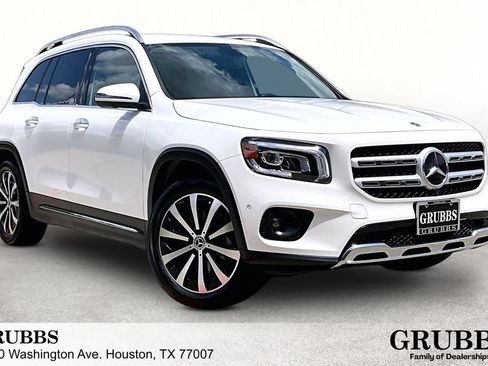 Used 2022 Mercedes-Benz GLB 250 image 1