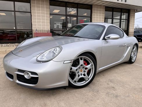 Used 2007 Porsche Cayman S image 2