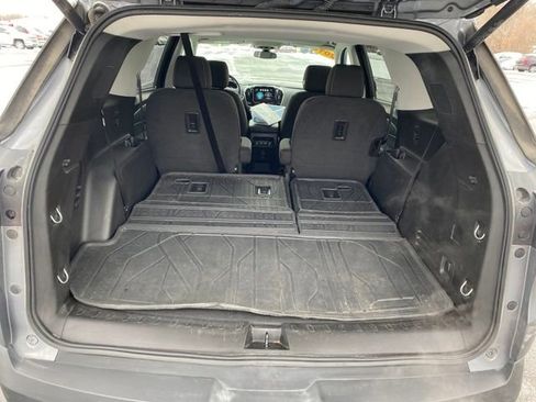Used 2019 Chevrolet Traverse LT image 20