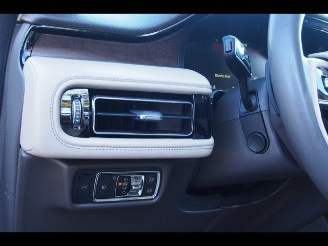 Used 2022 Lincoln Aviator Reserve w/ Equipment Group 201A AWD/4WD image 26