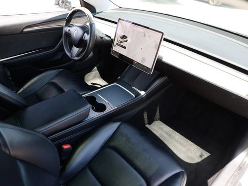 Used 2021 Tesla Model 3 Standard Range Plus RWD image 24