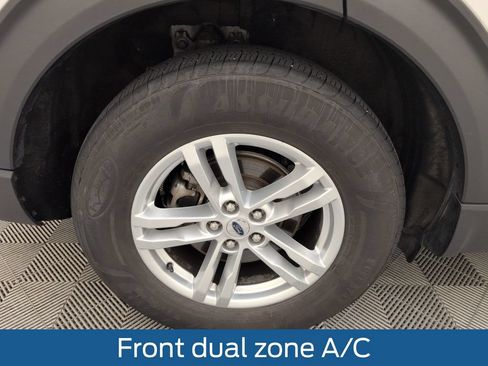 Used 2020 Ford Explorer XLT w/ Equipment Group 202A AWD/4WD image 20