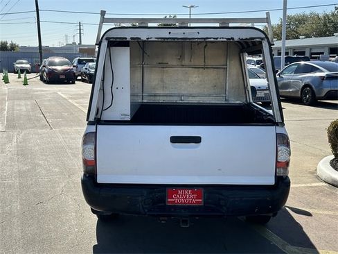 Used 2010 Toyota Tacoma 2WD Regular Cab image 6