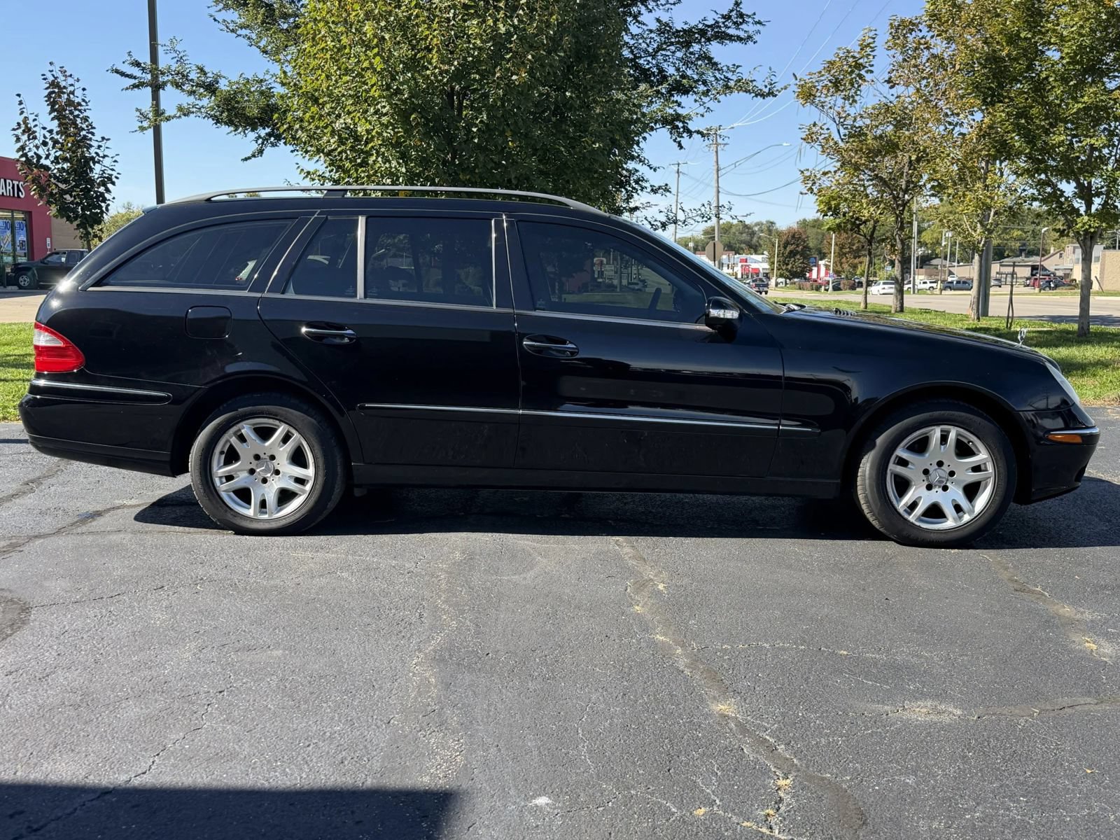 Used 2004 Mercedes-Benz E 320 Wagon image 9