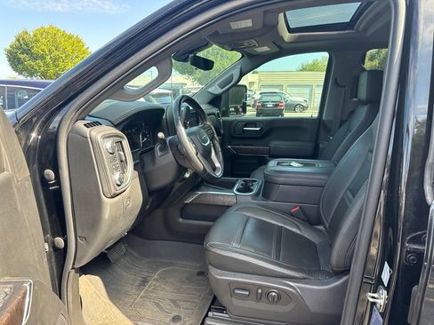 Used 2022 GMC Sierra 2500 Denali w/ Technology Package AWD/4WD image 9