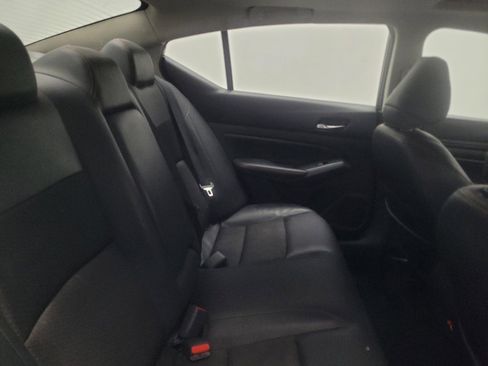 Used 2020 Nissan Altima 2.5 SR w/ Premium Package FWD image 19
