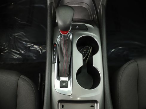 Used 2022 Chevrolet Malibu RS image 17