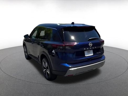Used 2026 Nissan Rogue SL AWD/4WD image 11