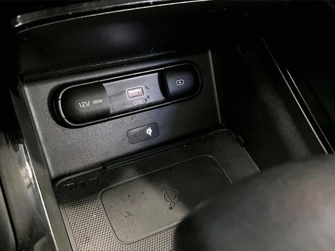 Used 2022 Kia Telluride EX image 12