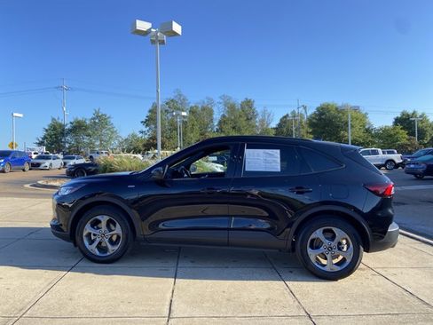 Used 2025 Ford Escape ST-Line FWD image 9