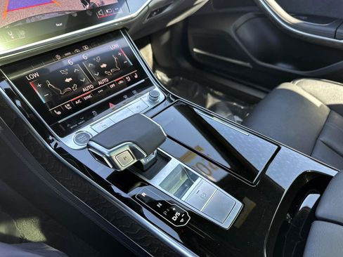 Used 2022 Audi A8 L 3.0T w/ Executive Package image 27