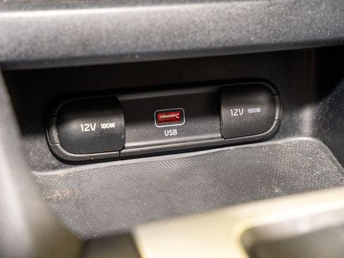 Used 2023 Kia Forte LXS w/ LXS Technology Package image 13