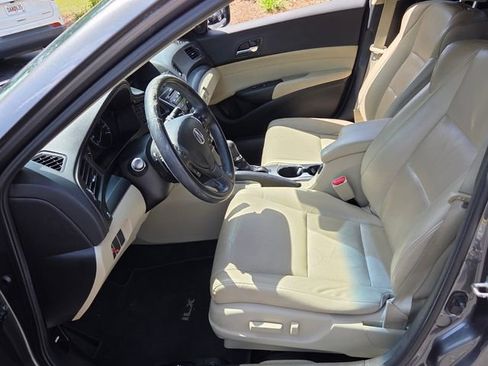 Used 2014 Acura ILX w/ Premium Package FWD image 5