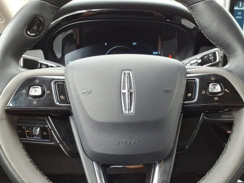 Used 2024 Lincoln Corsair AWD w/ Equipment Group 101A image 22