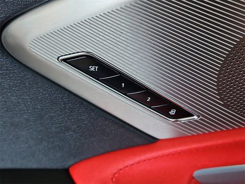 Certified 2023 Chevrolet Corvette Stingray Preferred Conv w/ 2LT image 19