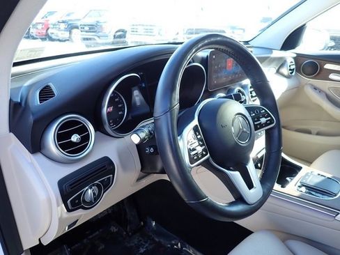 Used 2022 Mercedes-Benz GLC 300 4MATIC image 14