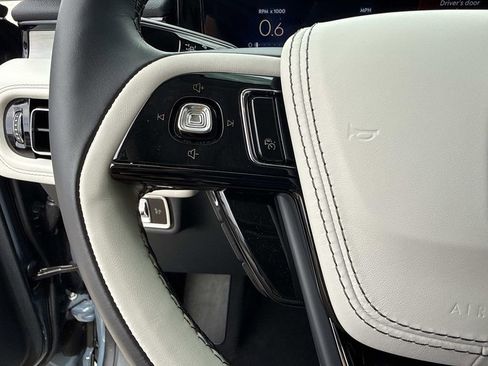 New 2026 Lincoln Aviator Reserve image 31