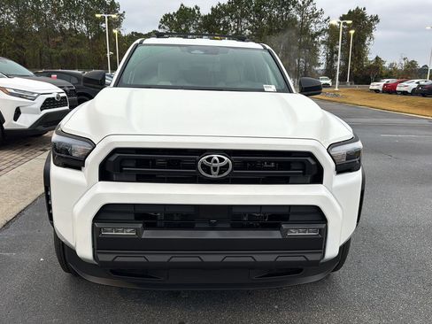 New 2025 Toyota 4Runner SR5 image 7