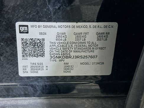 Used 2024 Chevrolet Blazer EV LT AWD/4WD image 12