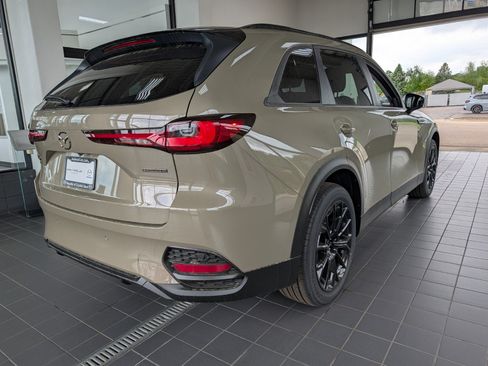 New 2026 MAZDA CX-70 3.3 Turbo w/ Preferred Package AWD/4WD image 3
