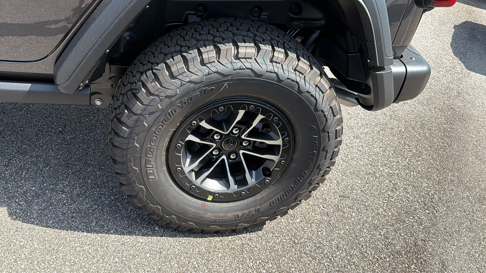 New 2027 Jeep Wrangler Unlimited Rubicon 392 AWD/4WD image 12