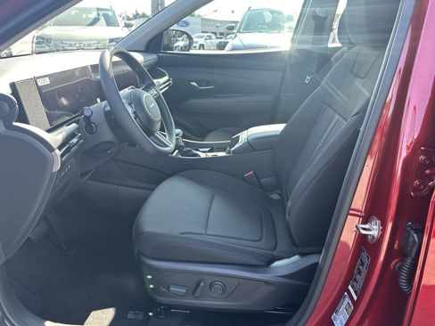 New 2025 Hyundai Tucson SEL image 9