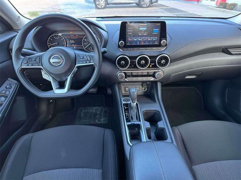 Certified 2025 Nissan Sentra SV image 17