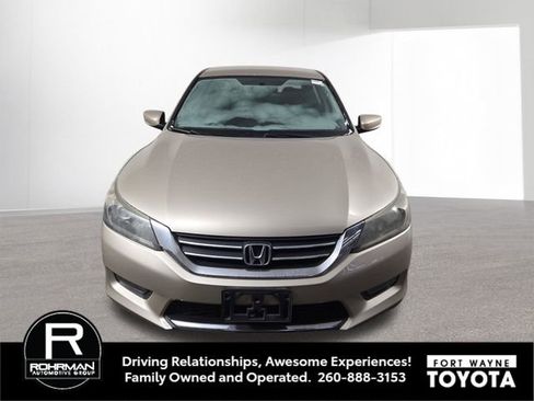 Used 2015 Honda Accord Sport image 3