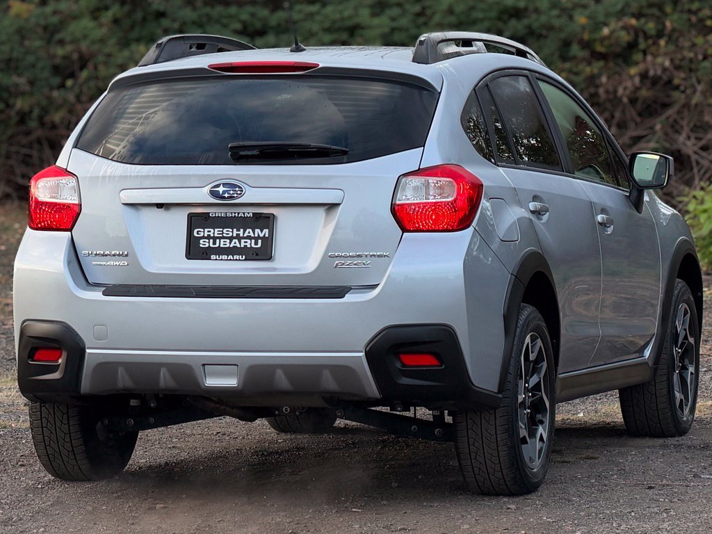 Used 2017 Subaru Crosstrek 2.0i Premium AWD/4WD image 7