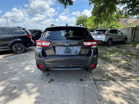 Used 2019 Subaru Crosstrek 2.0i Premium AWD/4WD image 7