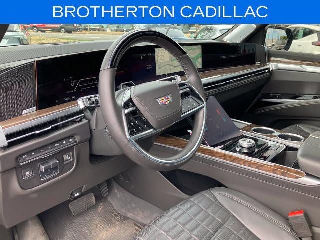 Used 2025 Cadillac Escalade Sport Platinum AWD/4WD image 17