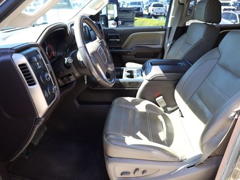 Used 2015 GMC Sierra 3500 Denali w/ Duramax Plus Package AWD/4WD image 11