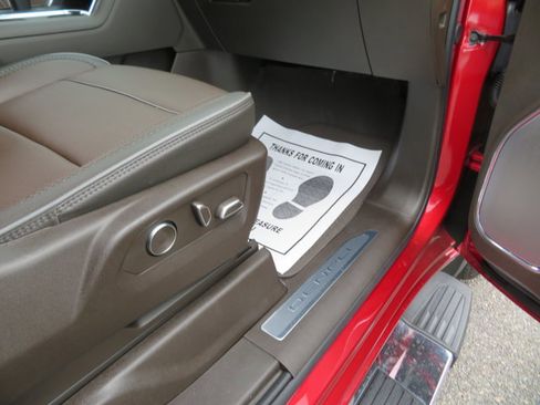 Used 2024 GMC Sierra 1500 Denali w/ Technology Package image 23