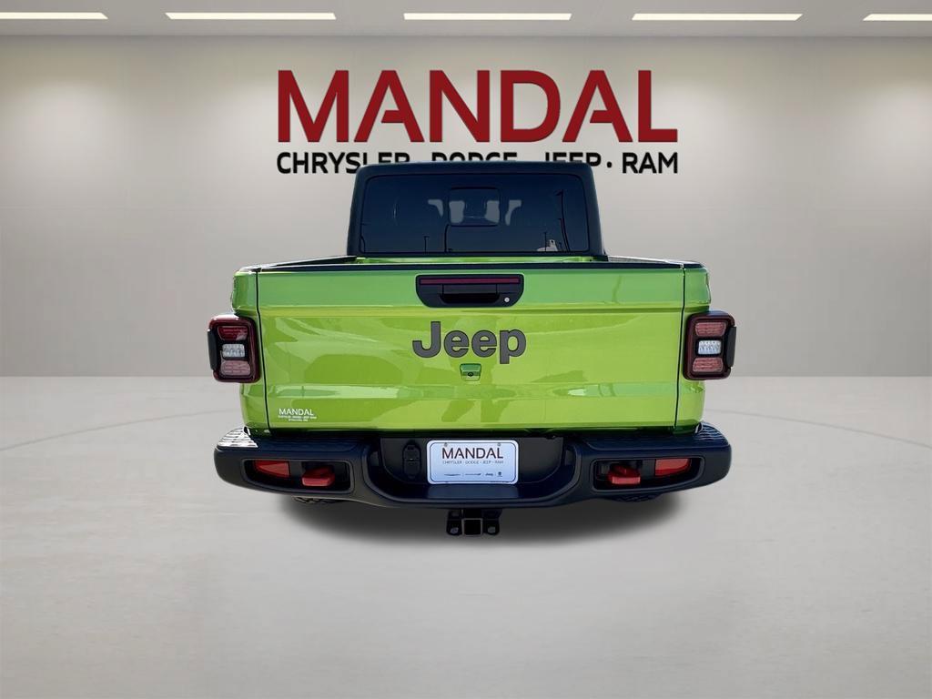 Used 2025 Jeep Gladiator Rubicon w/ Convenience Group AWD/4WD image 7