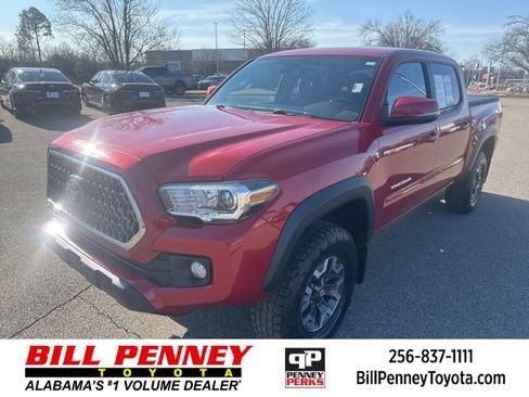 Used 2019 Toyota Tacoma TRD Off-Road image 1