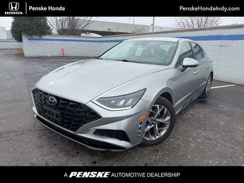 Used 2020 Hyundai Sonata SEL w/ Cargo Package image 1
