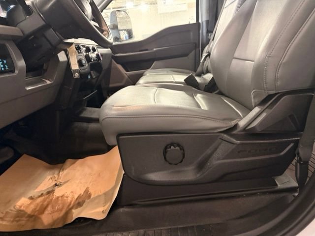 Used 2023 Ford F250 XL w/ XL Chrome Package RWD image 10