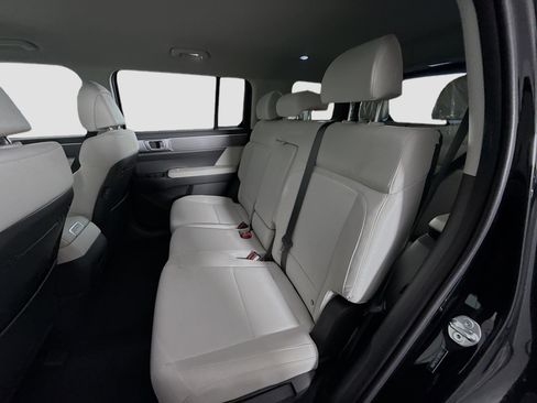 Used 2026 Hyundai Santa Fe SE image 25