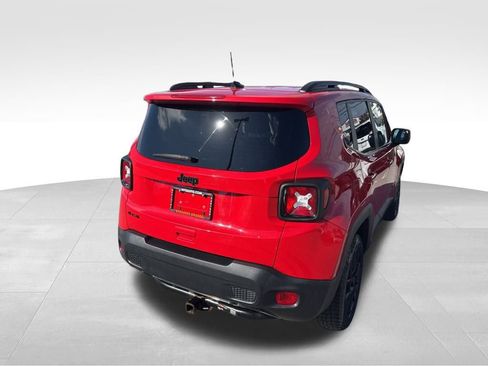 Used 2020 Jeep Renegade Altitude image 5